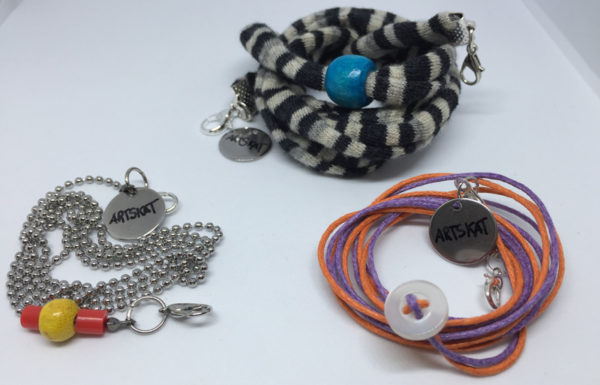 collar-mask ArtSkat PACK tres textil con naranja-violeta botón